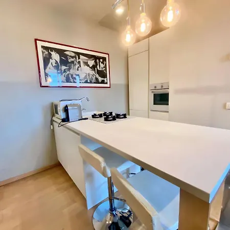 Viale Umbria Colorful And Cosy Studio *